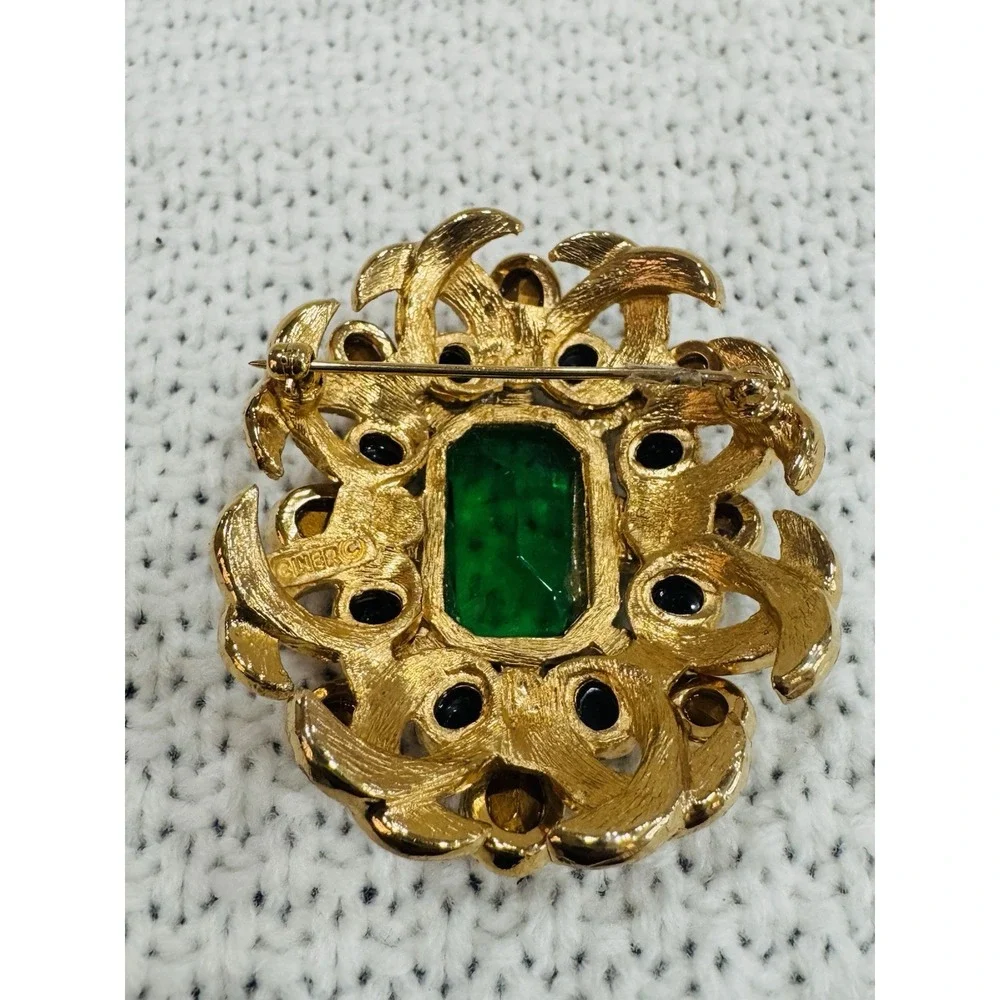 Vintage CINER Signed Green Glass Black Cabochon Rhinestone Statement Brooch